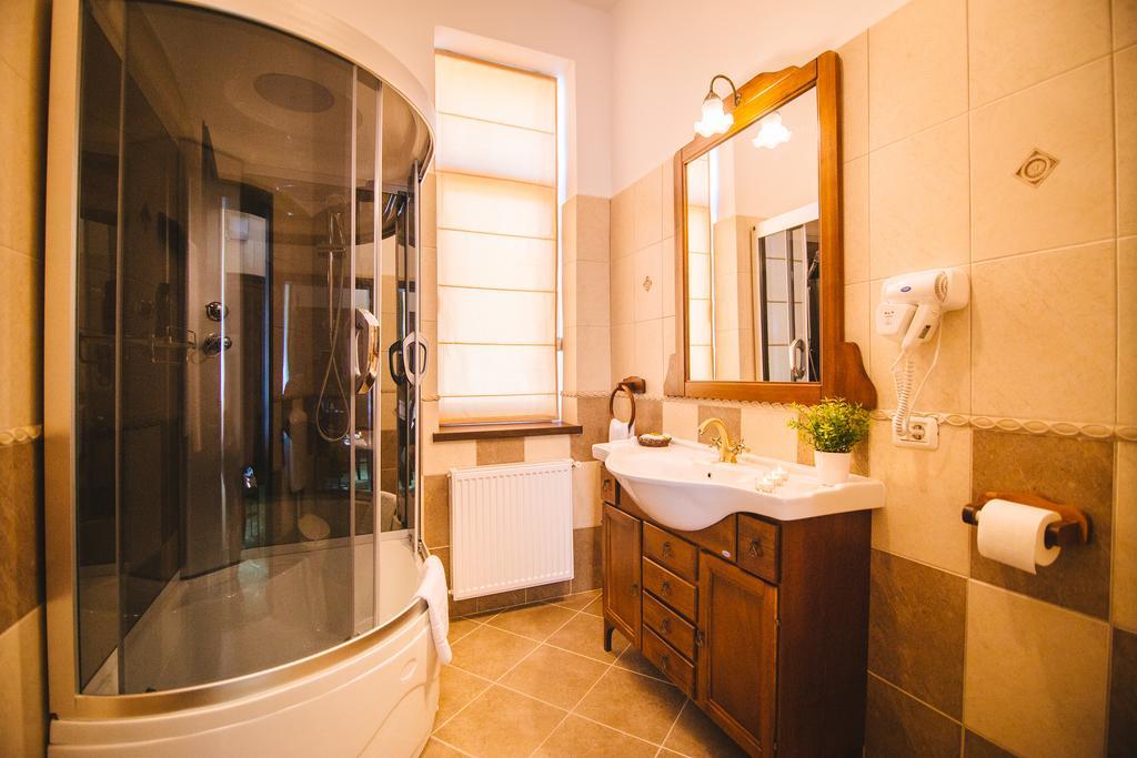 Hotel Karlhof Sebeş Pokój zdjęcie