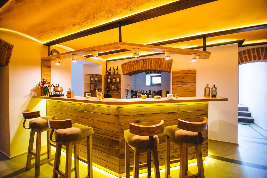 Hotel Karlhof Sebeş Zewnętrze zdjęcie