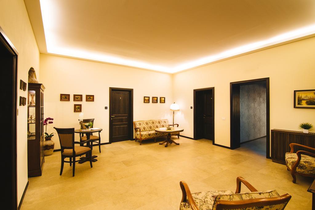 Hotel Karlhof Sebeş Zewnętrze zdjęcie