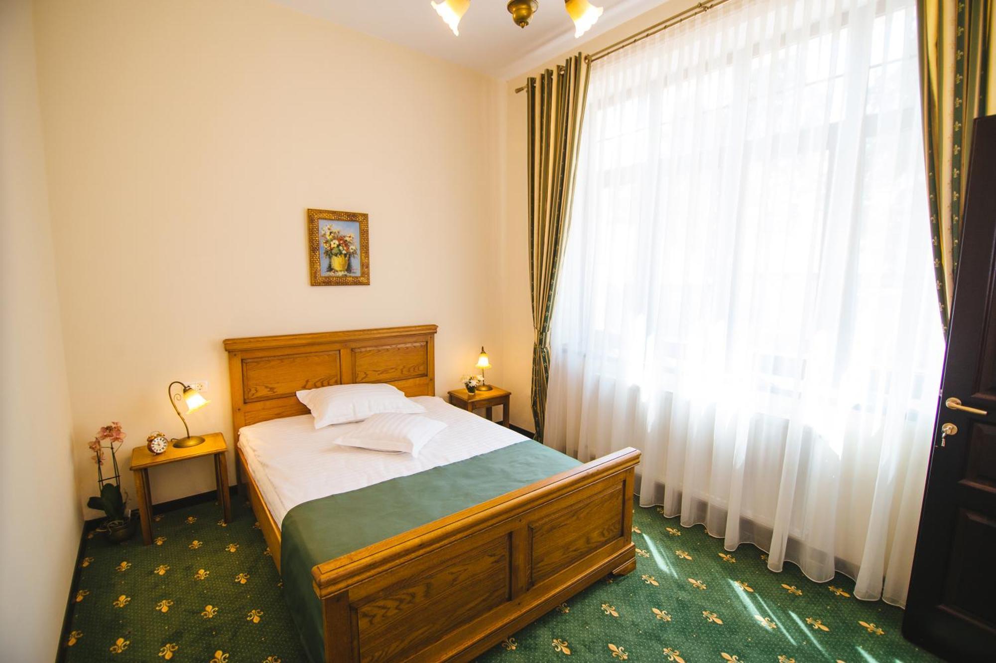 Hotel Karlhof Sebeş Pokój zdjęcie