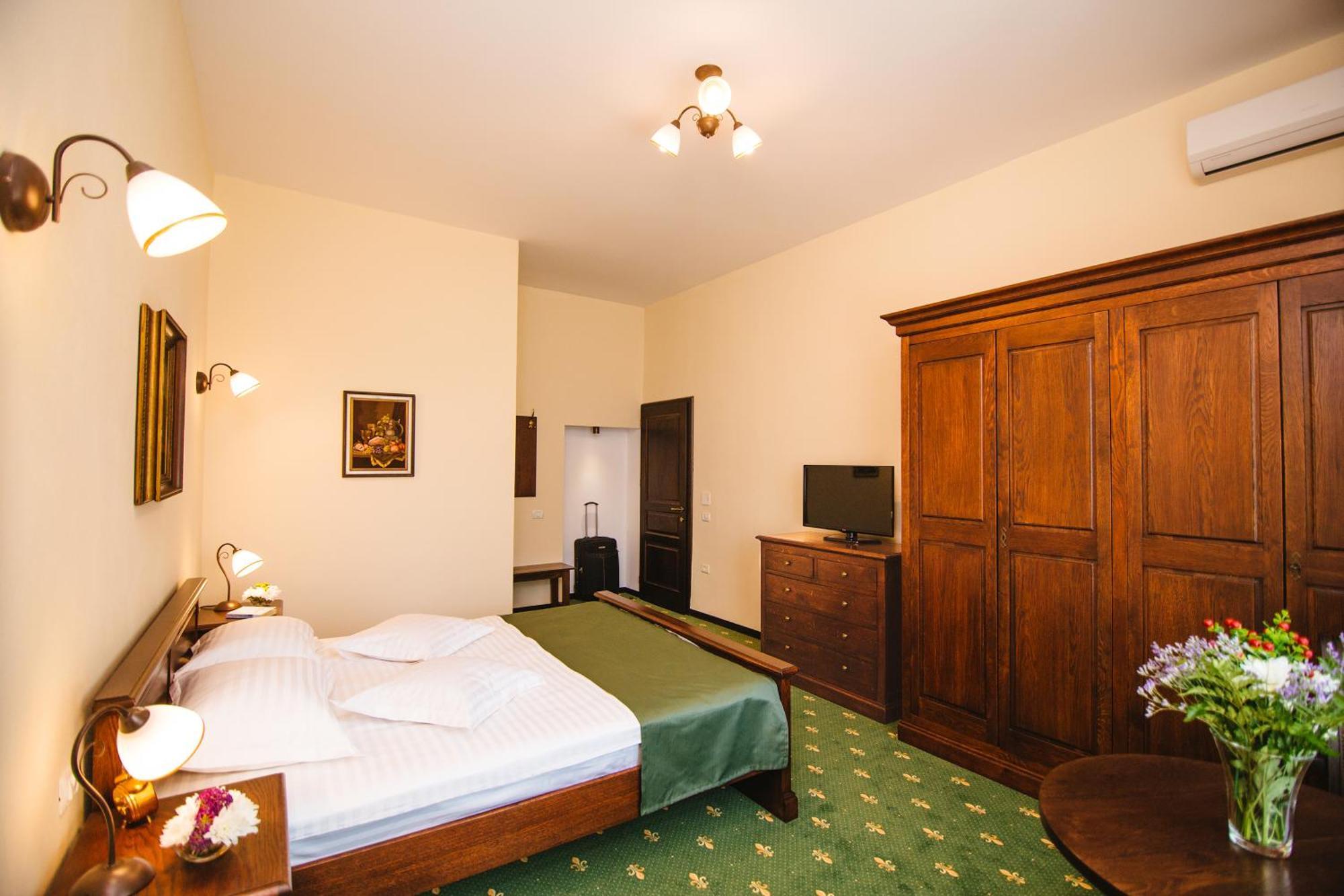 Hotel Karlhof Sebeş Pokój zdjęcie