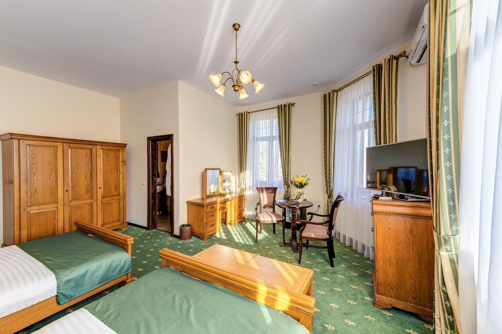 Hotel Karlhof Sebeş Zewnętrze zdjęcie