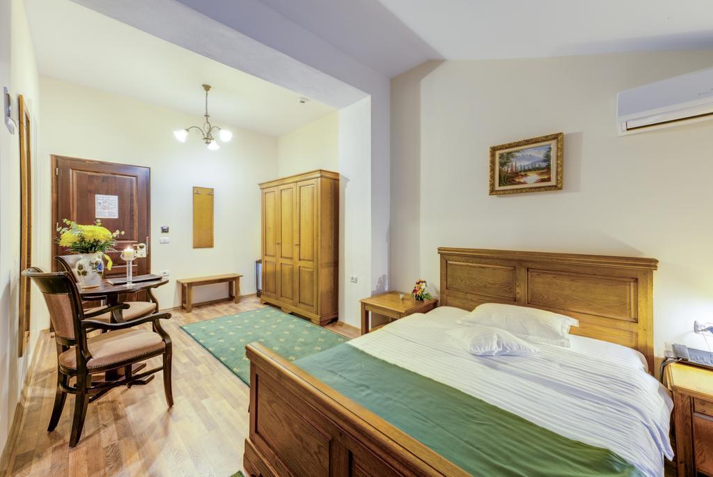 Hotel Karlhof Sebeş Zewnętrze zdjęcie