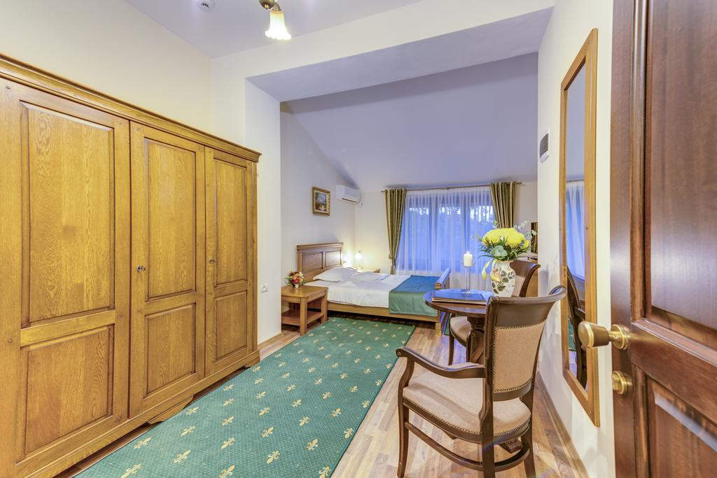 Hotel Karlhof Sebeş Zewnętrze zdjęcie