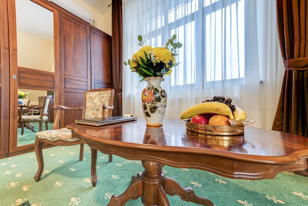 Hotel Karlhof Sebeş Zewnętrze zdjęcie