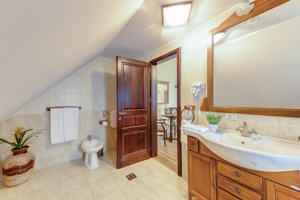 Hotel Karlhof Sebeş Zewnętrze zdjęcie