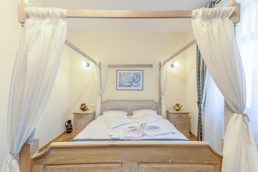 Hotel Karlhof Sebeş Zewnętrze zdjęcie